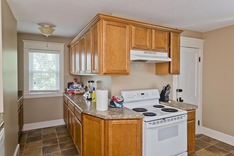 47 Algonquin St, Chicopee, MA 01013 photo 28