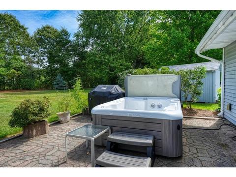 20 Cornell Rd, Framingham, MA 01701 photo 6
