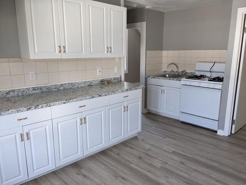 172 Cambridge St, Fall River, MA 02721 photo 4