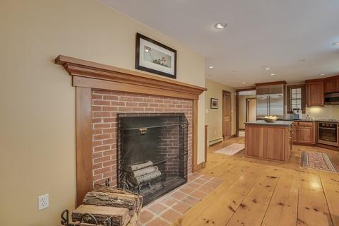 11 Hynes Ln, Harvard, MA 01451 photo 10