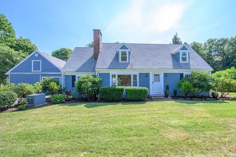 599 Main St, Barnstable, MA 02635 photo 3