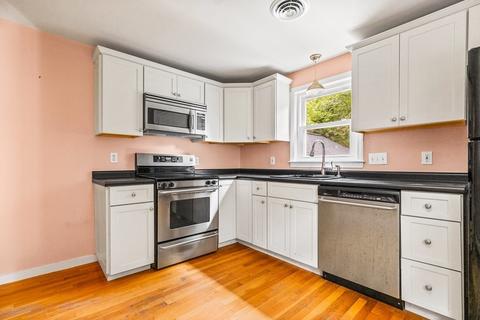 59 Cushing St, Hingham, MA 02043 photo 7