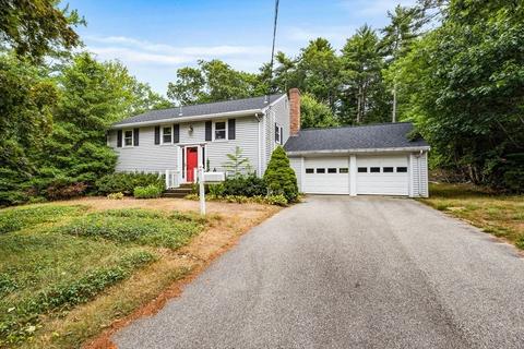 59 Cushing St, Hingham, MA 02043 photo 2