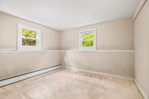 59 Cushing St, Hingham, MA 02043 photo 17