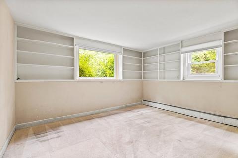 59 Cushing St, Hingham, MA 02043 photo 16
