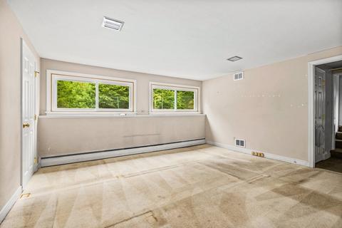 59 Cushing St, Hingham, MA 02043 photo 14