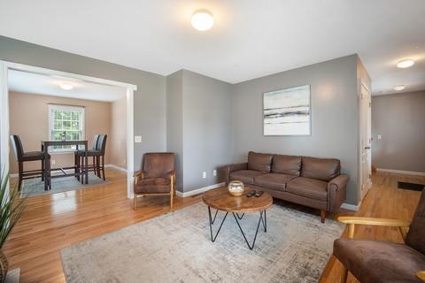 14 Naismith Pl, Springfield, MA 01104 photo 6