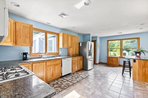 3 Twins Beach Ln, Wareham, MA 02571 photo 12