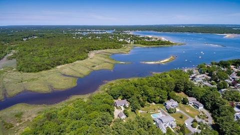 3 Twins Beach Ln, Wareham, MA 02571 photo 2