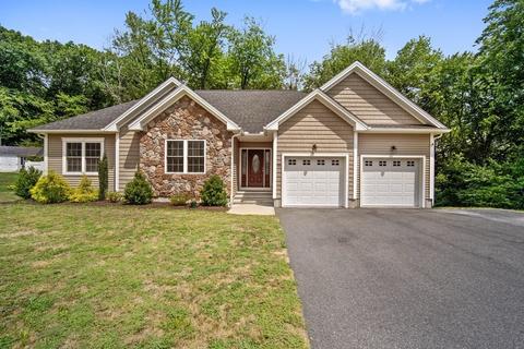 52 Morgan Cir, Chicopee, MA 01013 photo 1