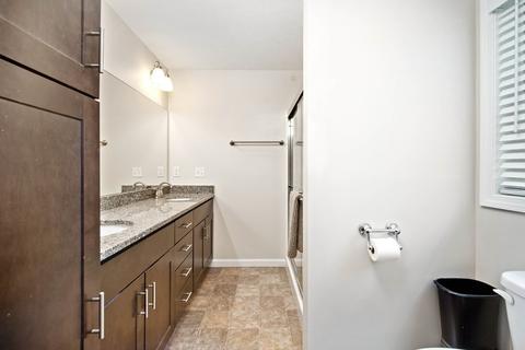 52 Morgan Cir, Chicopee, MA 01013 photo 16