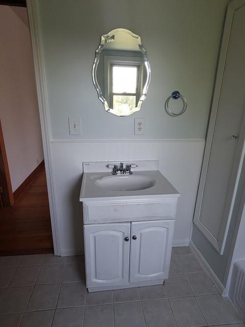 425 Anthony St, Fall River, MA 02721 photo 8