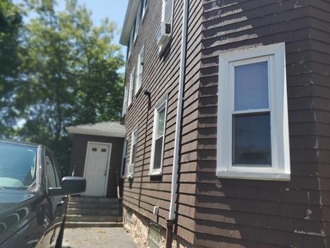 425 Anthony St, Fall River, MA 02721 photo 2