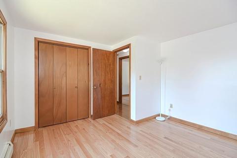 49 Hadwen Rd, Worcester, MA 01602 photo 11