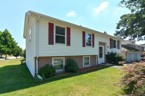 49 Hadwen Rd, Worcester, MA 01602 photo 2