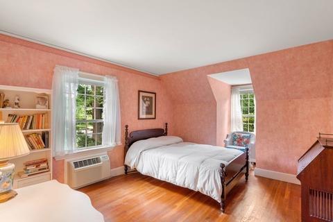 60 Windsor Rd, Wellesley, MA 02481 photo 21