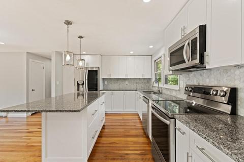 8 Smith Rd, Randolph, MA 02368 photo 5