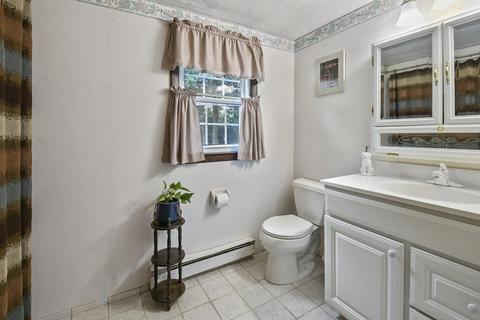 12 Malden Dr, Webster, MA 01570 photo 11