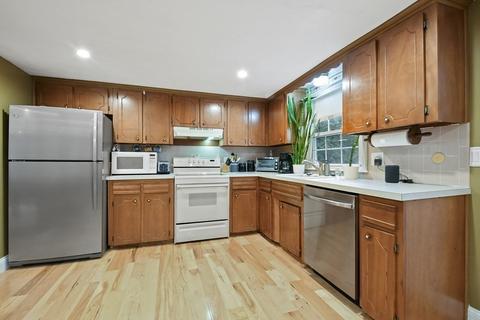 12 Malden Dr, Webster, MA 01570 photo 7