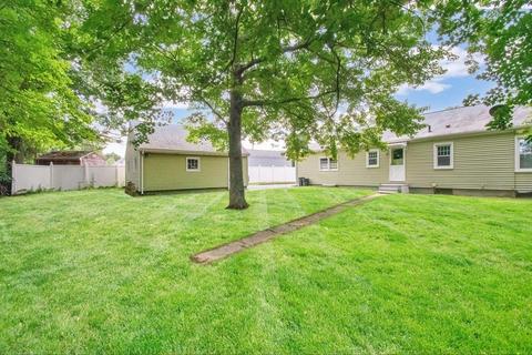 178 Summit Ave, Chicopee, MA 01020 photo 5