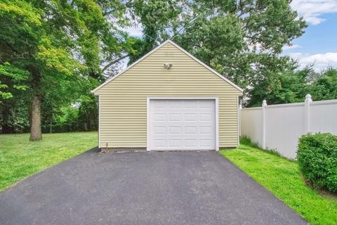 178 Summit Ave, Chicopee, MA 01020 photo 3