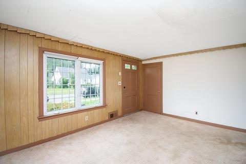 178 Summit Ave, Chicopee, MA 01020 photo 13