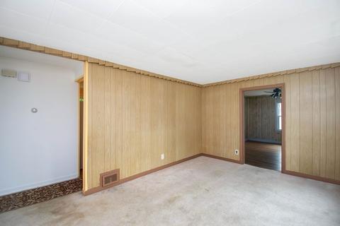 178 Summit Ave, Chicopee, MA 01020 photo 12