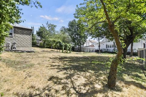 35 37 Waverly St, Everett, MA 02149 photo 42
