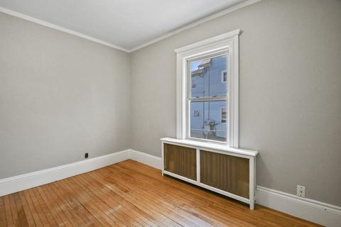 20 Roundy St, Beverly, MA 01915 photo 10