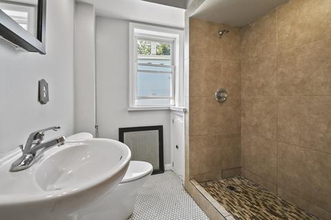 20 Roundy St, Beverly, MA 01915 photo 30
