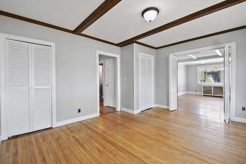 20 Roundy St, Beverly, MA 01915 photo 19