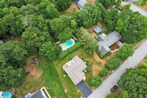 17 Deborah Dr, Reading, MA 01867 photo 4