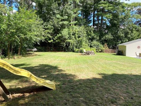 38 Dewitt St, Springfield, MA 01129 photo 6