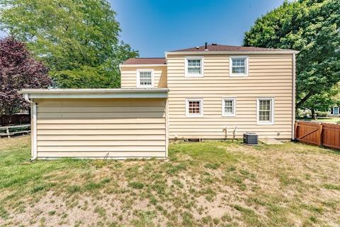 72 Donbray Rd, Springfield, MA 01119 photo 36
