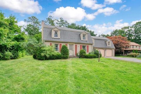2017 Parker St, Springfield, MA 01128 photo 2