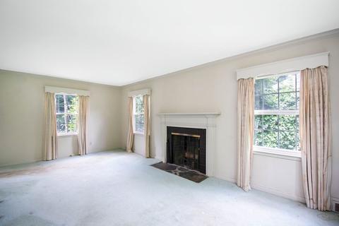 2017 Parker St, Springfield, MA 01128 photo 7