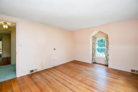 2017 Parker St, Springfield, MA 01128 photo 20