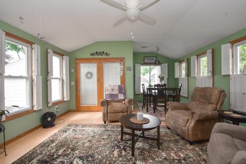 190 Arthur St, Springfield, MA 01104 photo 4