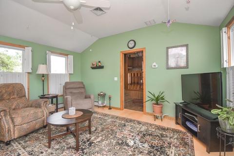 190 Arthur St, Springfield, MA 01104 photo 5