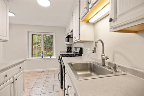 1 Oak Ridge Dr #2, Maynard, MA 01754 photo 9