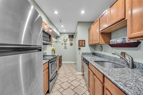 235 State St #417, Springfield, MA 01103 photo 4