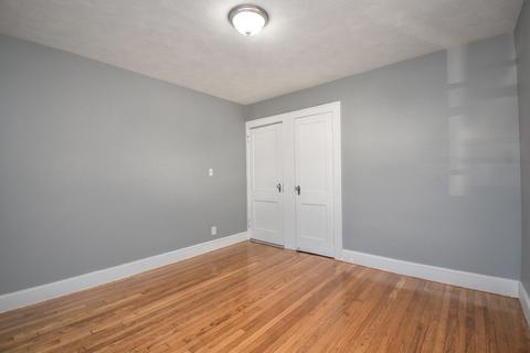1392 Bay St, Springfield, MA 01109 photo 25