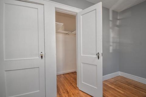 1392 Bay St, Springfield, MA 01109 photo 27