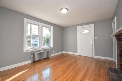 1392 Bay St, Springfield, MA 01109 photo 10