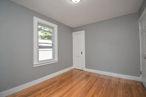 1392 Bay St, Springfield, MA 01109 photo 23
