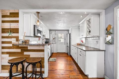 13 E St, Hull, MA 02045 photo 4