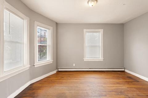 22 Maple St, Attleboro, MA 02703 photo 6