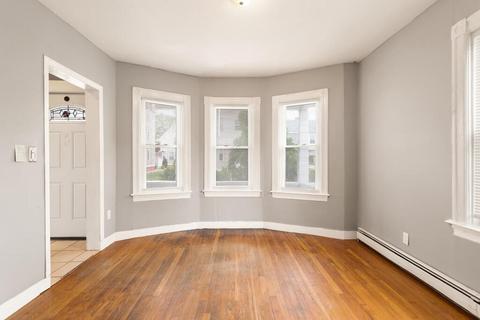 22 Maple St, Attleboro, MA 02703 photo 7