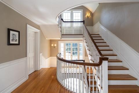 33 Colony Rd, Springfield, MA 01106 photo 20