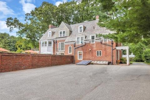 33 Colony Rd, Springfield, MA 01106 photo 34